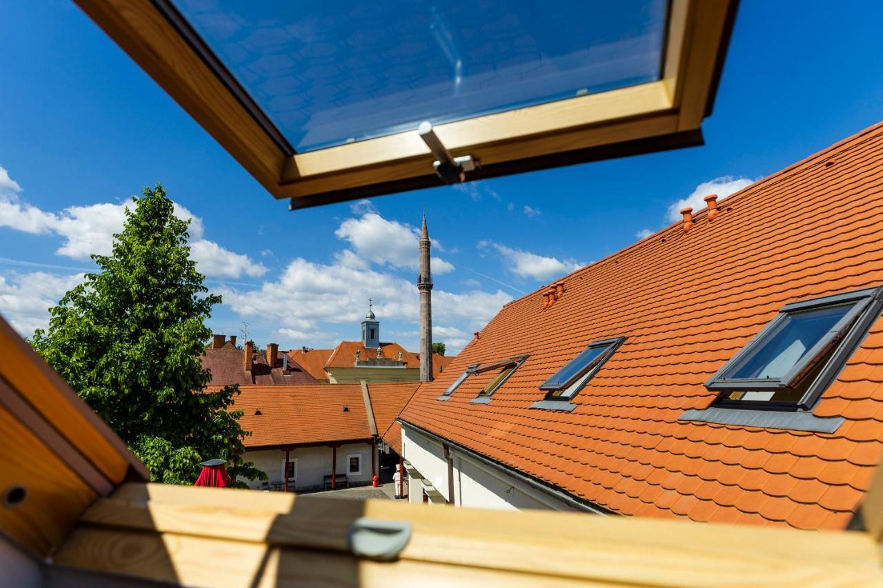 Servita Udvarhaz Eger Exterior foto