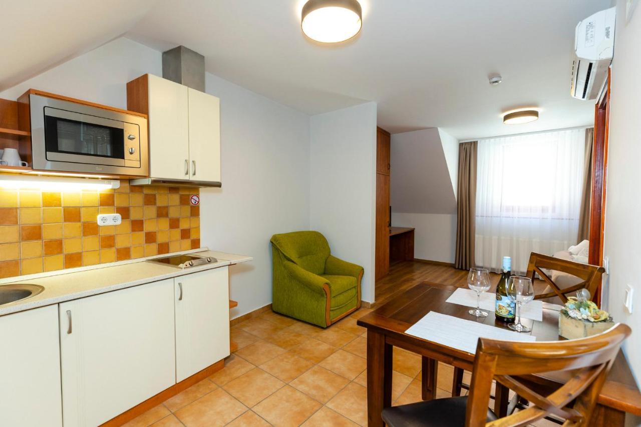 Servita Udvarhaz Eger Exterior foto