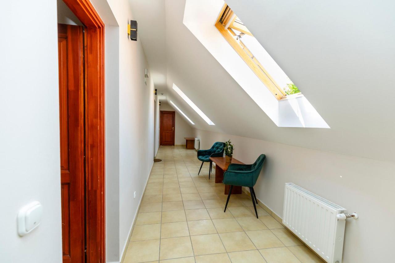 Servita Udvarhaz Eger Exterior foto